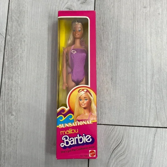 Vintage 1981 Sunsational Malibu Barbie - Picture 1 of 7